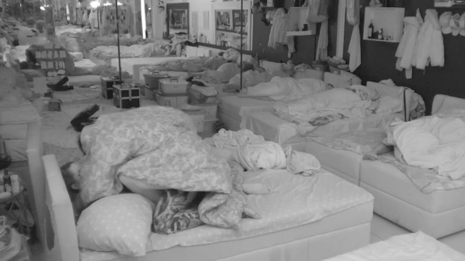 UZDIŠE KAO NA TRACI, RAŠRAFILI KREVET 😱 Jovana i Filip UHVAĆENI u VRELOJ FILMSKOJ AKCIJI 😈