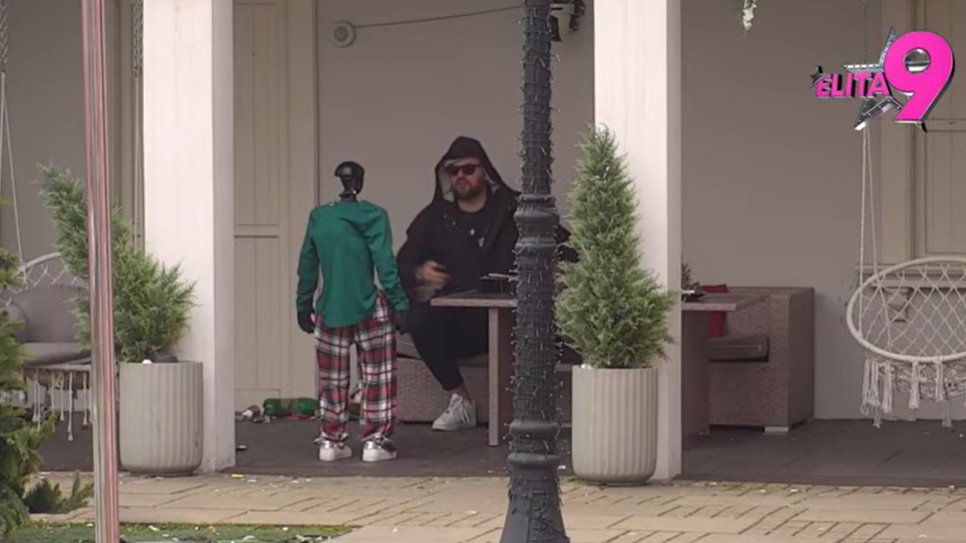 JANJUŠ i TOŠA napravili ŠEMU: KUPE MAŠINU za pranje veša i ZARADE LOVU 🫣