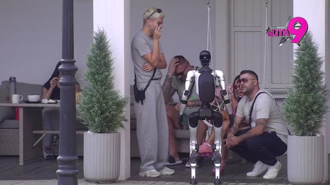 Asmin OTKRIO TOŠI da mu se dopada osoba na SLOVO ❤M 👀