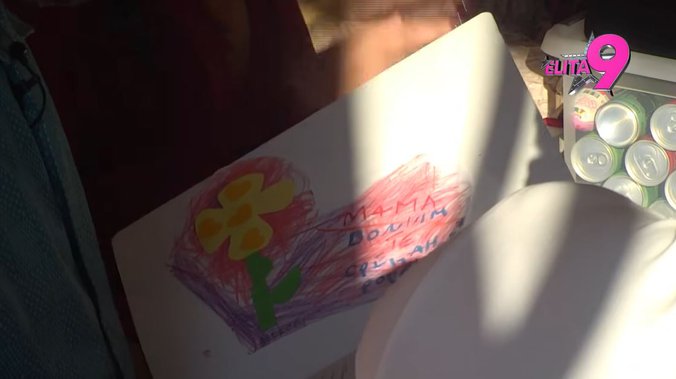 ANITA ne može da se SMIRI zbog PORUKE SINA 😥