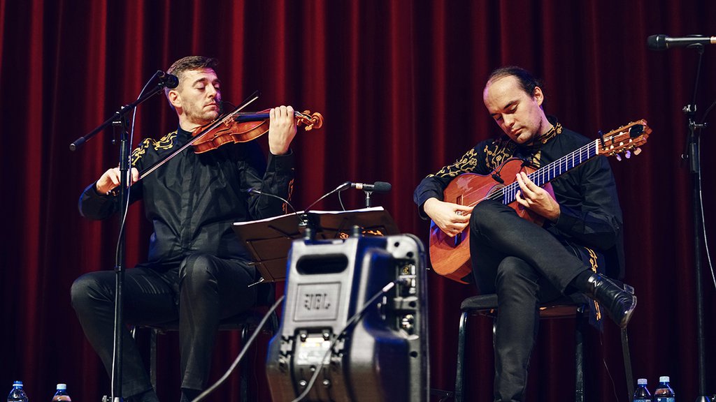 Sastav KALEM rasprodao BEOGRAD i KRAGUJEVAC 🎵🎼 | Red Portal