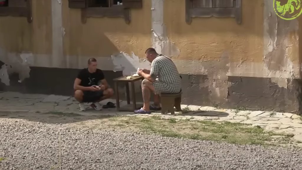 Kristijan u ulozi Gordona Remzija 👨🏻‍🍳 Božin hleb mu uvredio čula 🥖🤢